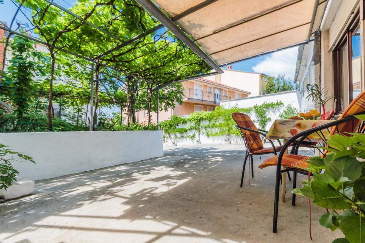 Loredana Apartments Цриквеница Экстерьер фото